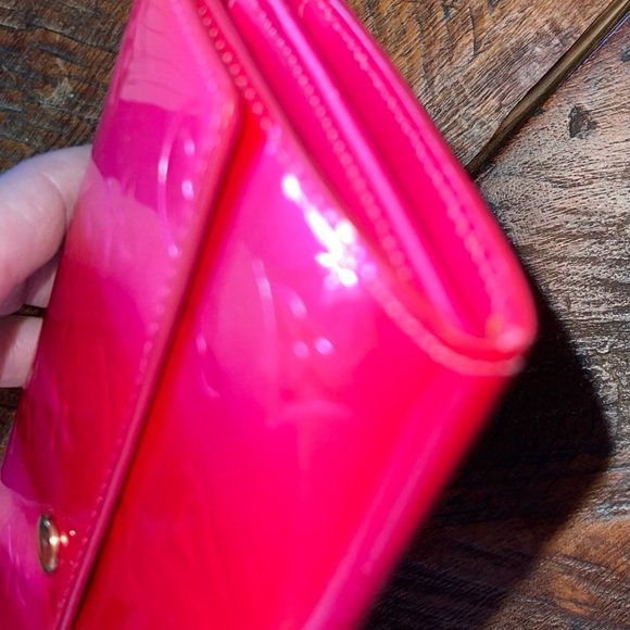 ULTRA RARE HTF LOUIS VUITTON Vernis Barbie Hot Pink Wallet - Picture 10 of 12